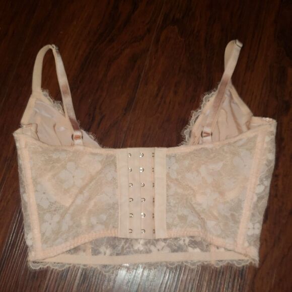 Victoria's Secret Coral Floral Lace Dream Angel Dainty Corset Bra Size 32D NWOT - Picture 3 of 3